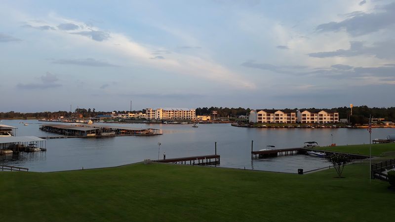 Lake Conroe, Conroe