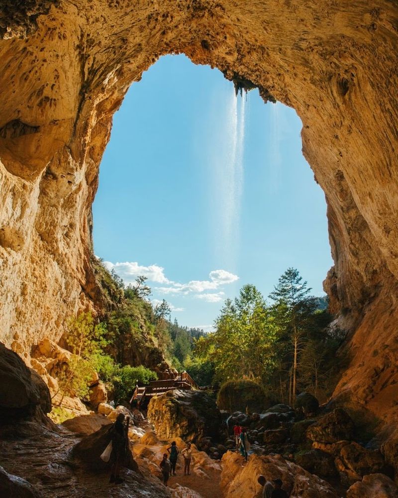 14 Arizona Natural Wonders That Look Like They Are From Another Planet - Decor Hint Tonto Natural Bridge