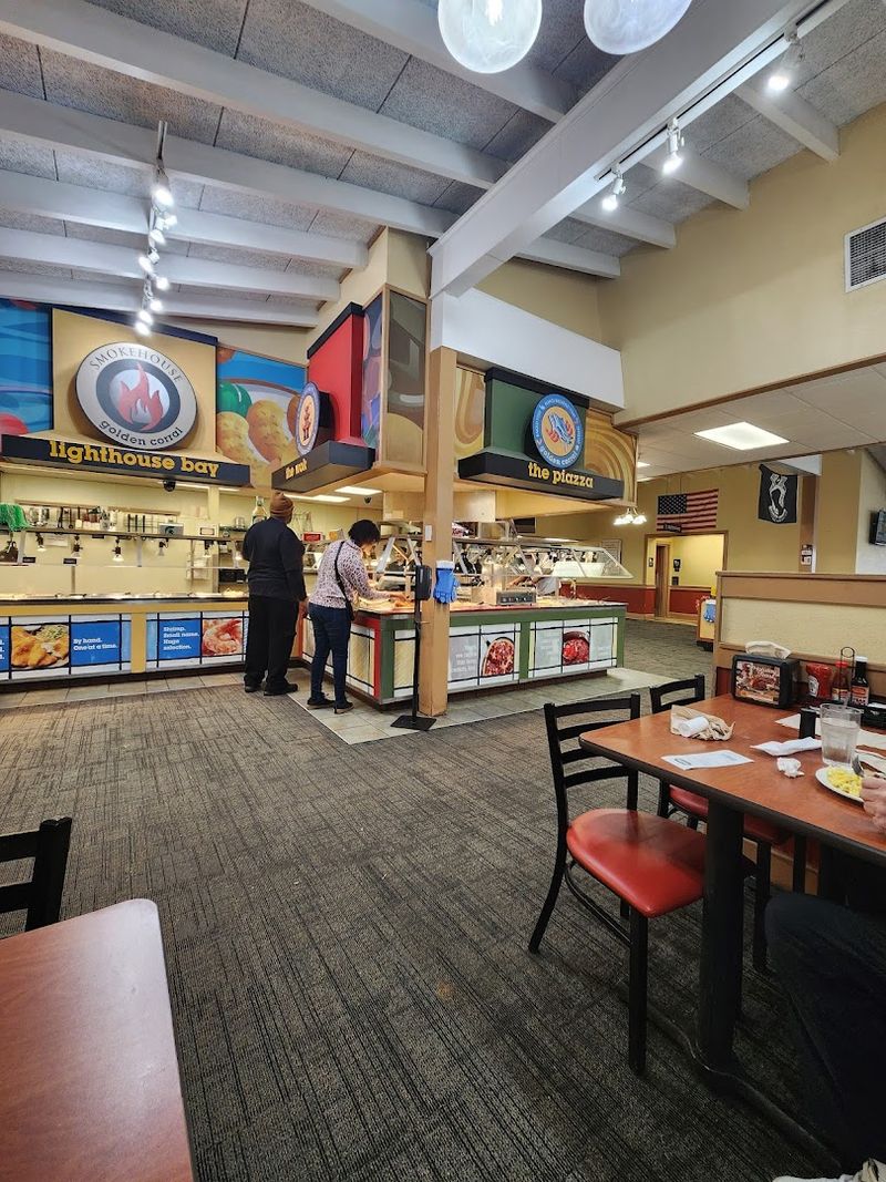 Golden Corral Buffet & Grill