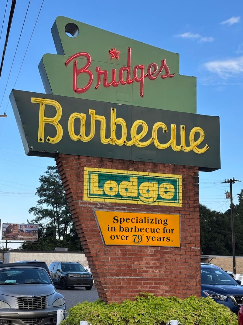 I Chased 10 Backroad North Carolina BBQ Spots, And 4 Won't Let Me Go - Decor Hint Red Bridges Barbecue Lodge