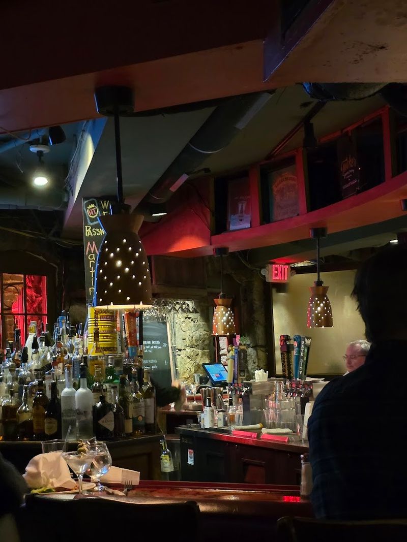 This One Historic Georgia Restaurant Has Prime Rib People Can't Stop Talking About - Decor Hint Private Dining for Special Occasions