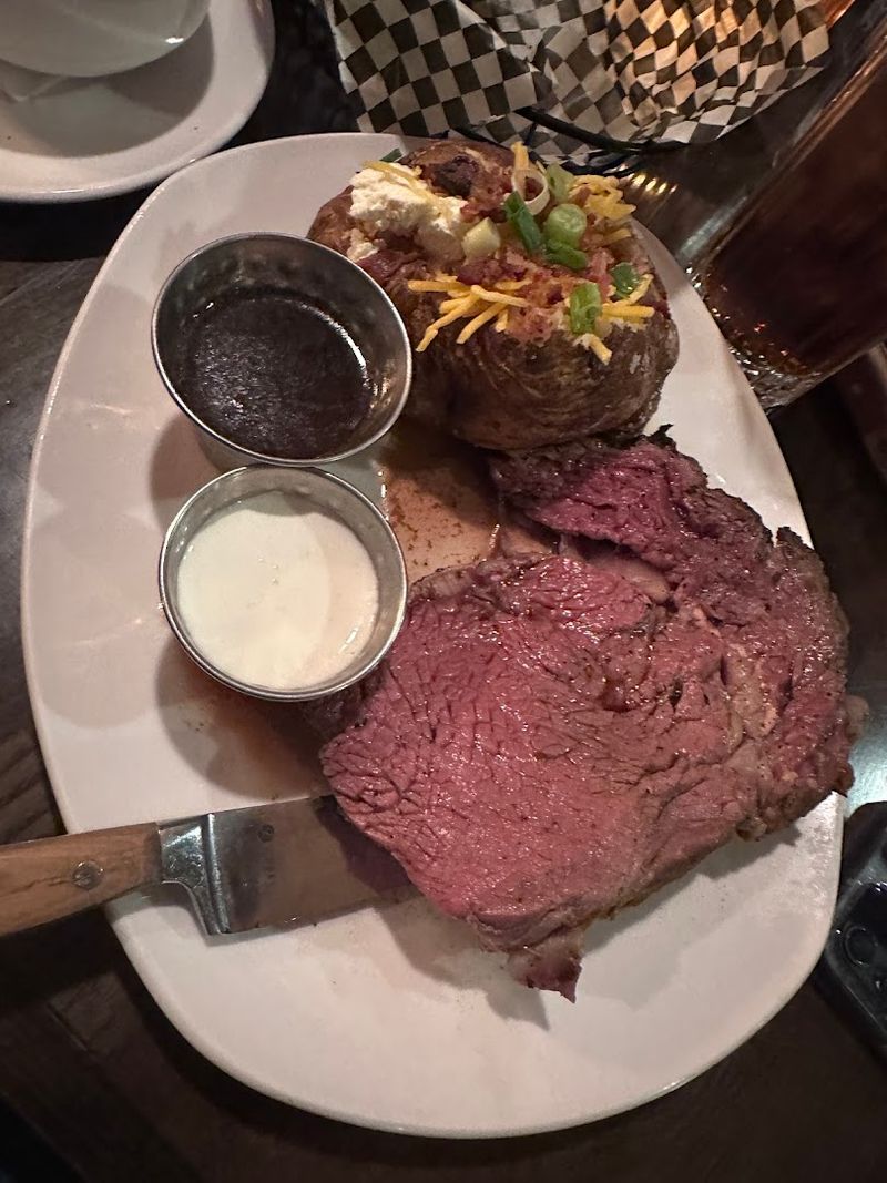 Kampfire Steakhouse