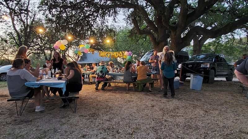 Mac & Ernie's Roadside Eatery, Tarpley