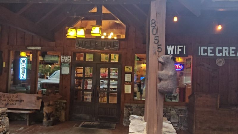 The Sound Of The River Adds Something A Dining Room Cannot Fake