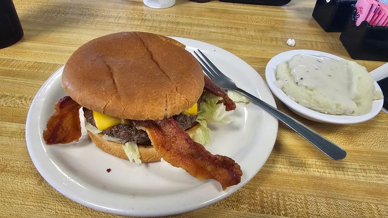 Wanda J's Next Generation Restaurant