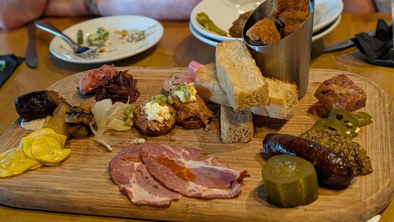 Toups' Meatery