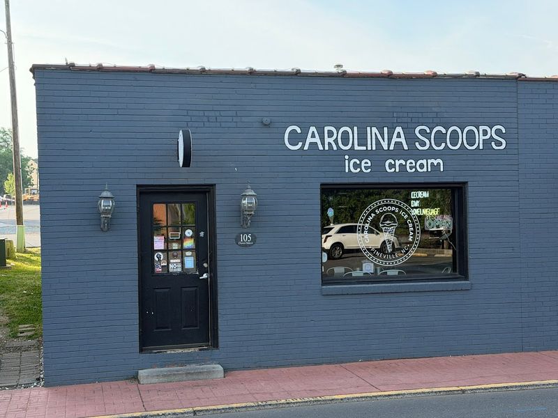 Carolina Scoops Ice Cream Shop