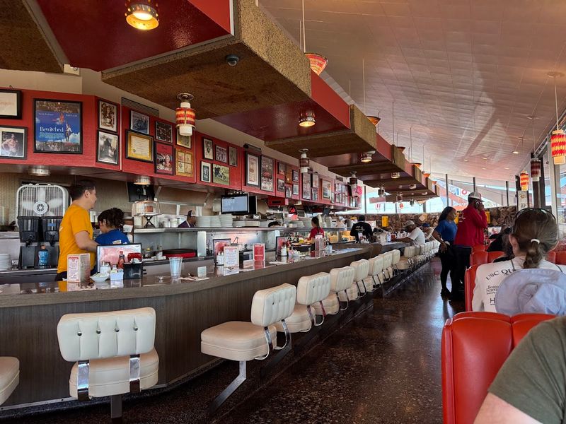 Pann's Restaurant, Los Angeles