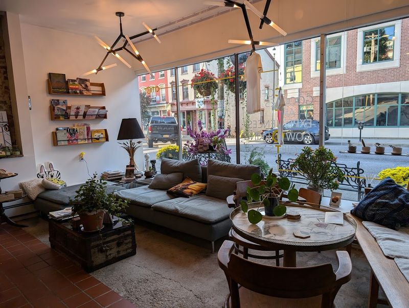 15 Coffee Shops In New York Where Digital Nomads Actually Get Their Best Work Done - Decor Hint Citiot