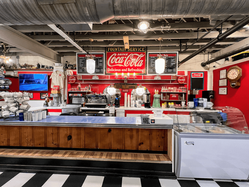 Vintage Lighting That Transforms Any Space