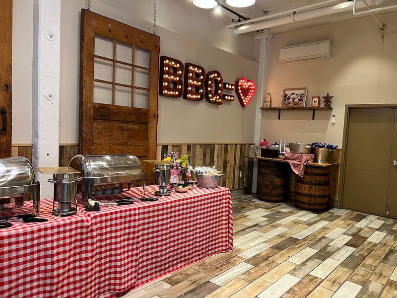 Sweet Lucy's Smokehouse