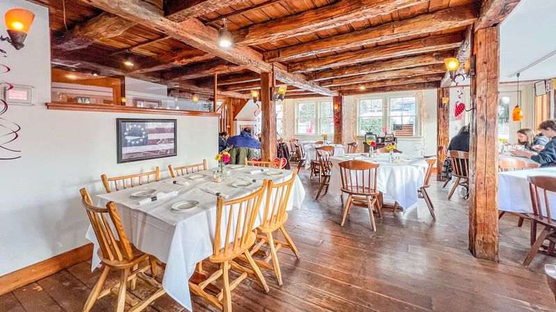 The Old Oak Tavern, Gaylordsville