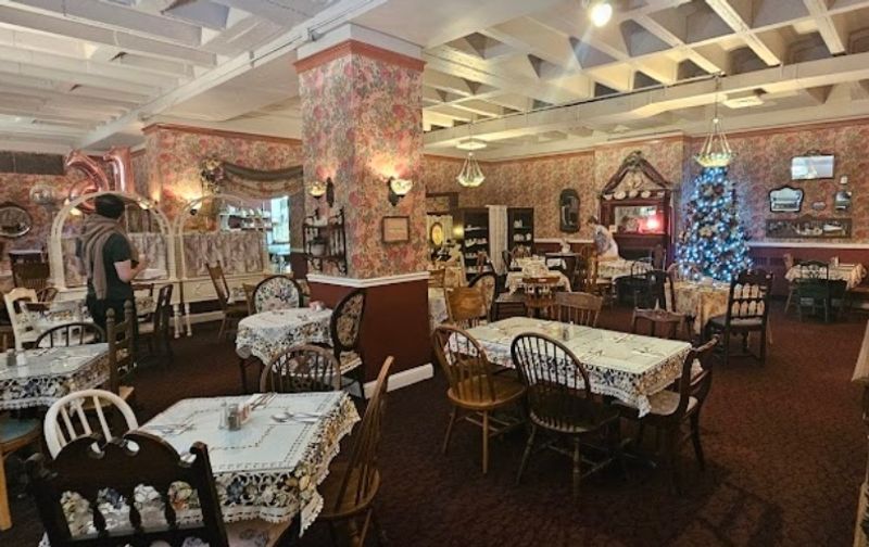 Miss Molly's Tea Room