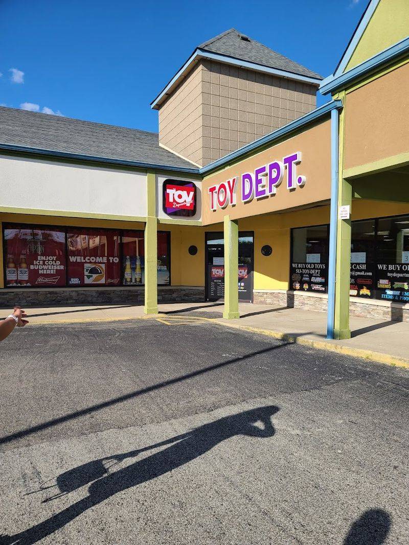 Why Serious Collectors Keep Returning To This Store