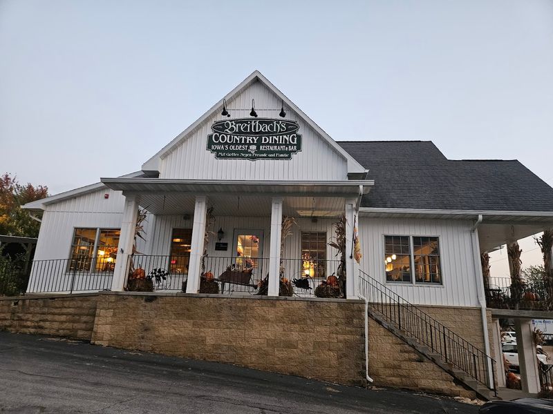 Breitbach's Country Dining
