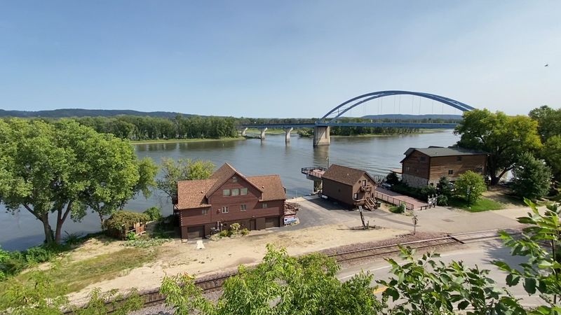 Marquette Scenic Overlook