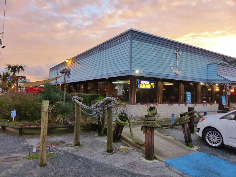 Jinright's Seafood House – Brunswick