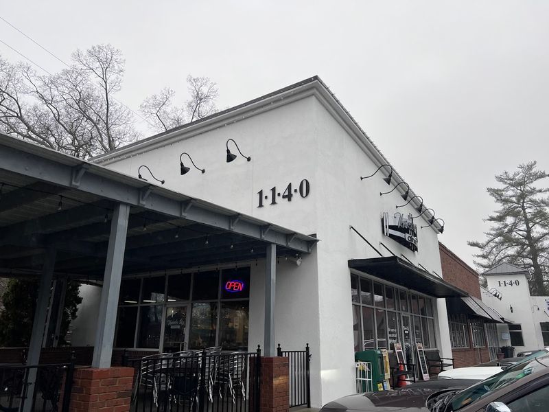 Outdoor Dining Options at Select Locations