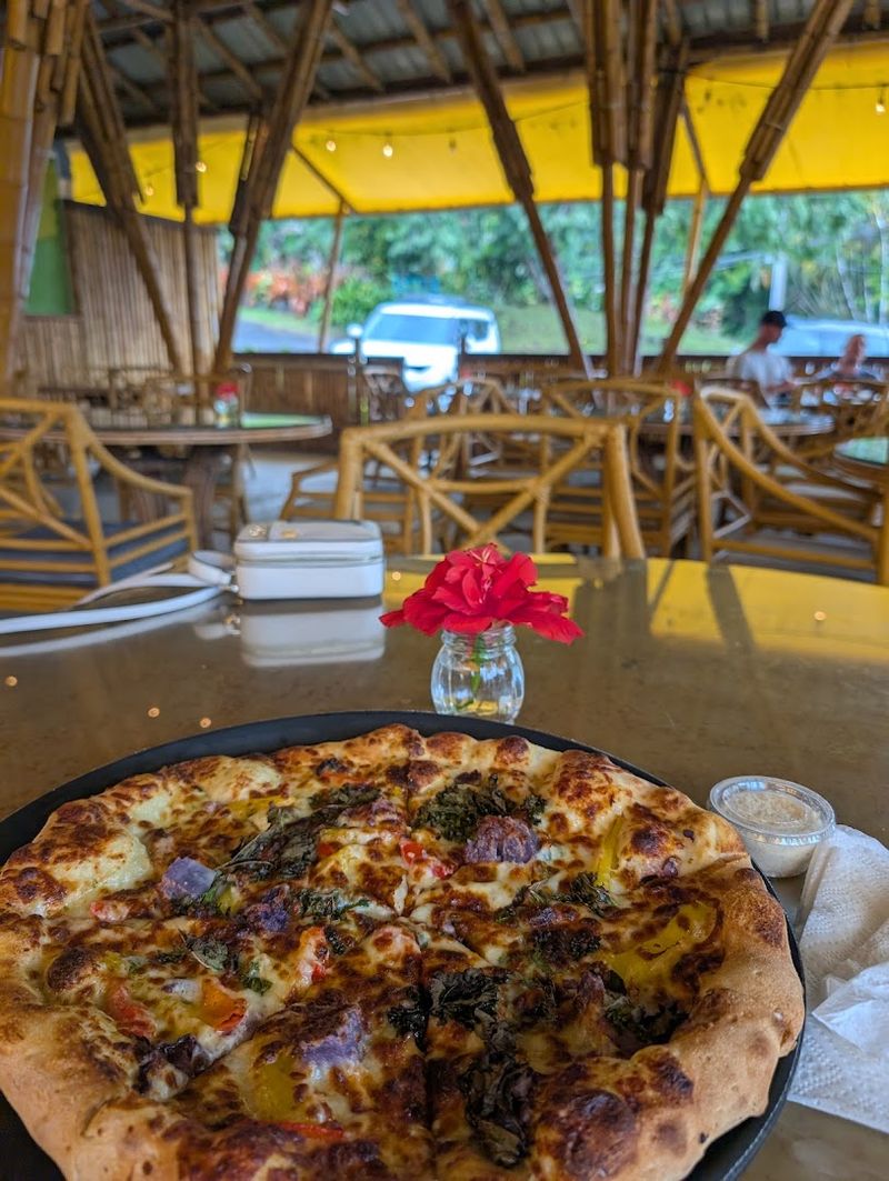 Hana Farms Stand & Pizza