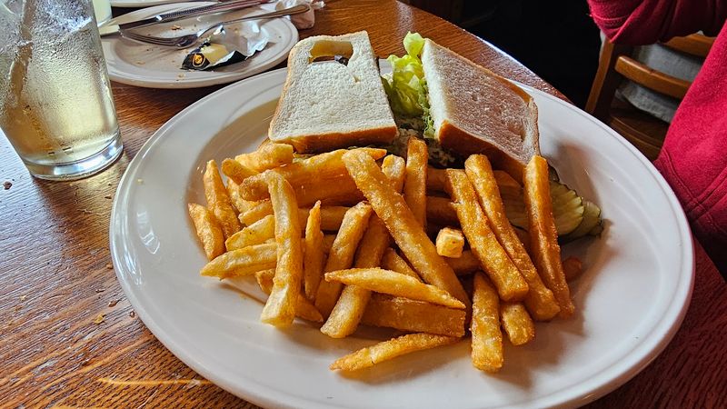 Duarte's Tavern – Pescadero