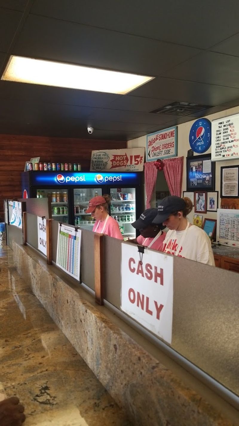 Cash-Only Policy Adds to the Old-School Charm