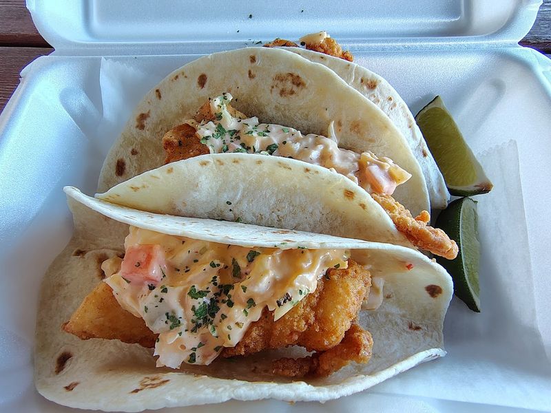 A No-Frills Spot With Serious Seafood Energy