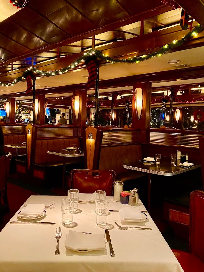 These 14 Classic Restaurants In Atlanta Georgia Have Stood The Test Of Time - Decor Hint Buckhead Diner