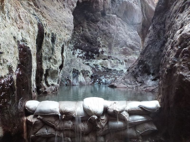14 Arizona Natural Wonders That Look Like They Are From Another Planet - Decor Hint Ringbolt Hot Springs
