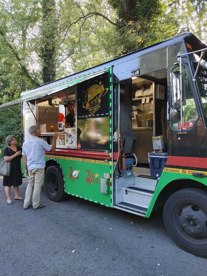 Tacomania Food Truck