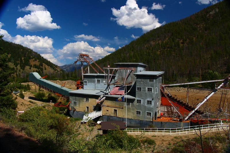 Yankee Fork Gold Dredge