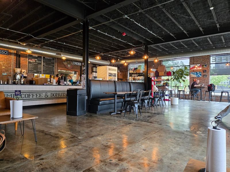 North Lime Coffee & Donuts