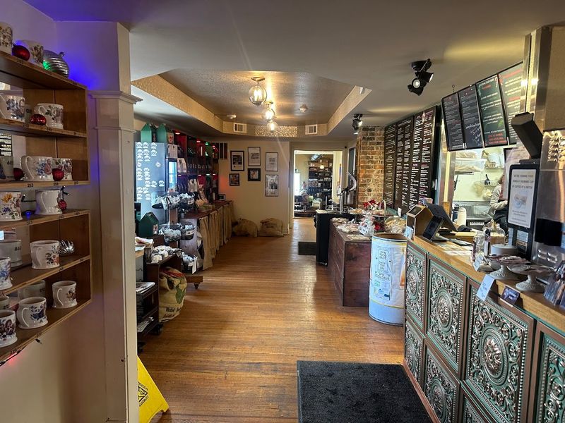 Undergrounds Coffee House And Roastery