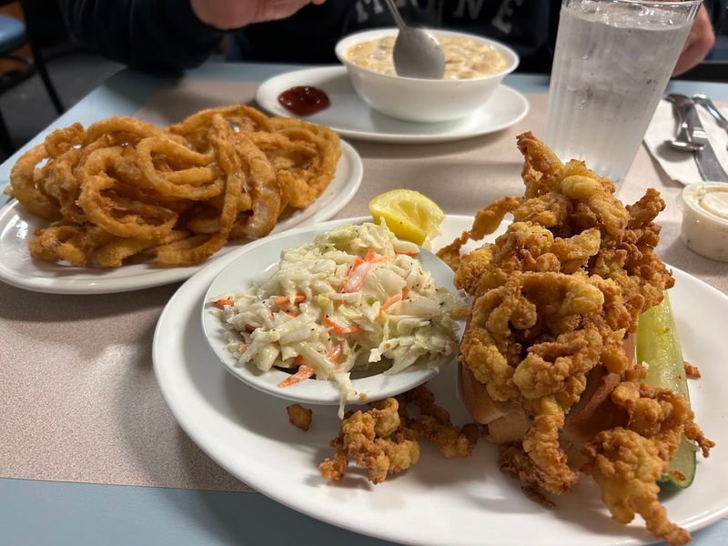 Maine Diner And Gift Shop