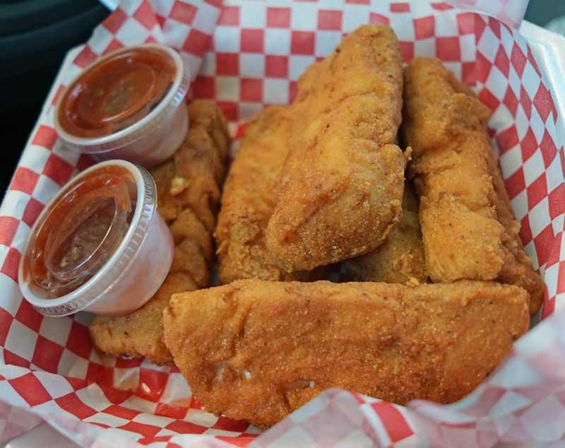 These Texas Catfish Joints Are The Ones Locals Will Travel For - Decor Hint Mr. Catfish & More