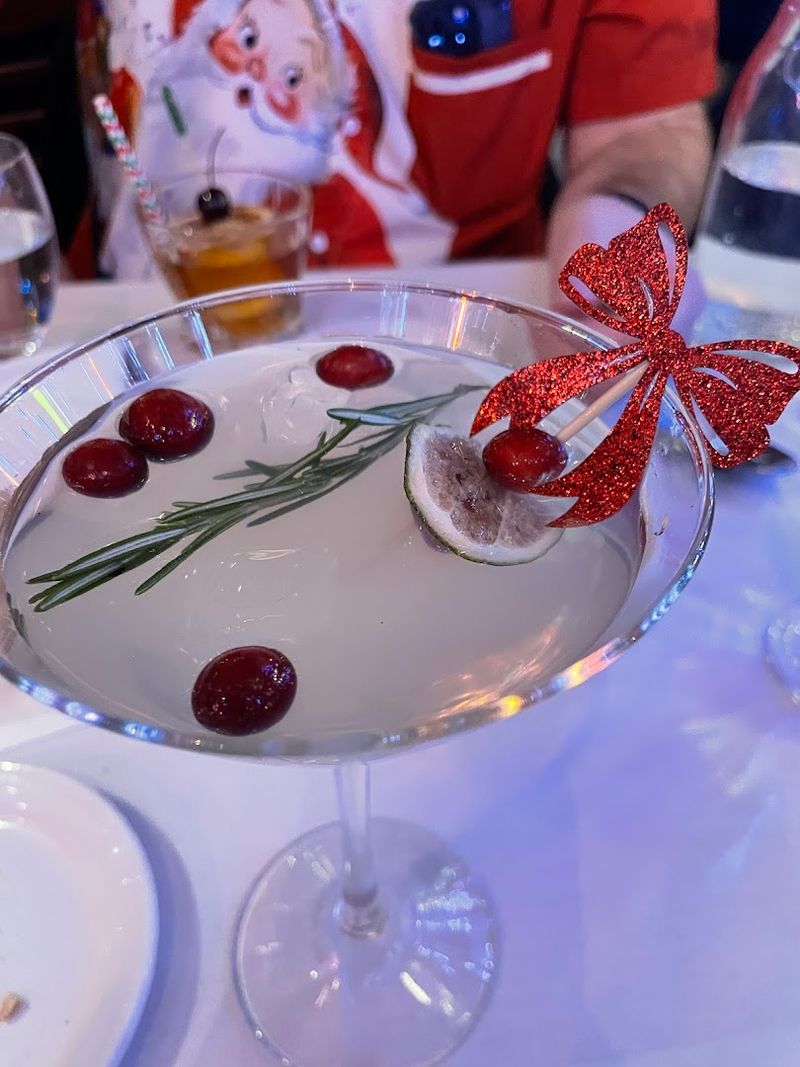 This Quirky Georgia Restaurant Feels Like Stepping Into Another World - Decor Hint Convenient Hours That Fit a Variety of Schedules