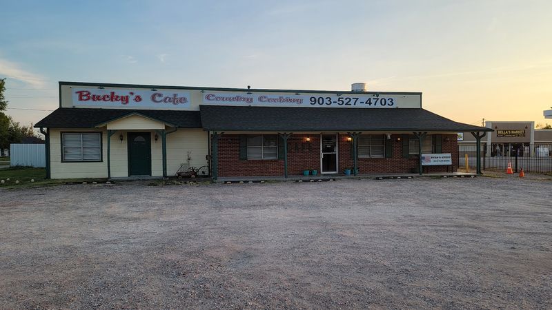 Why People Keep Coming Back To This Caddo Mills Staple
