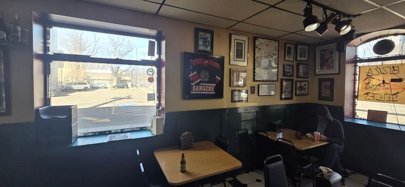 9 Idaho Pizza Restaurants That Deliver Flavor Like No Other - Decor Hint Guido's Original New York Style Pizza Downtown