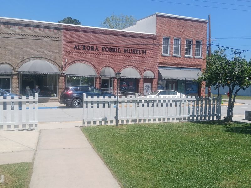 Aurora Town Charm And Local Atmosphere