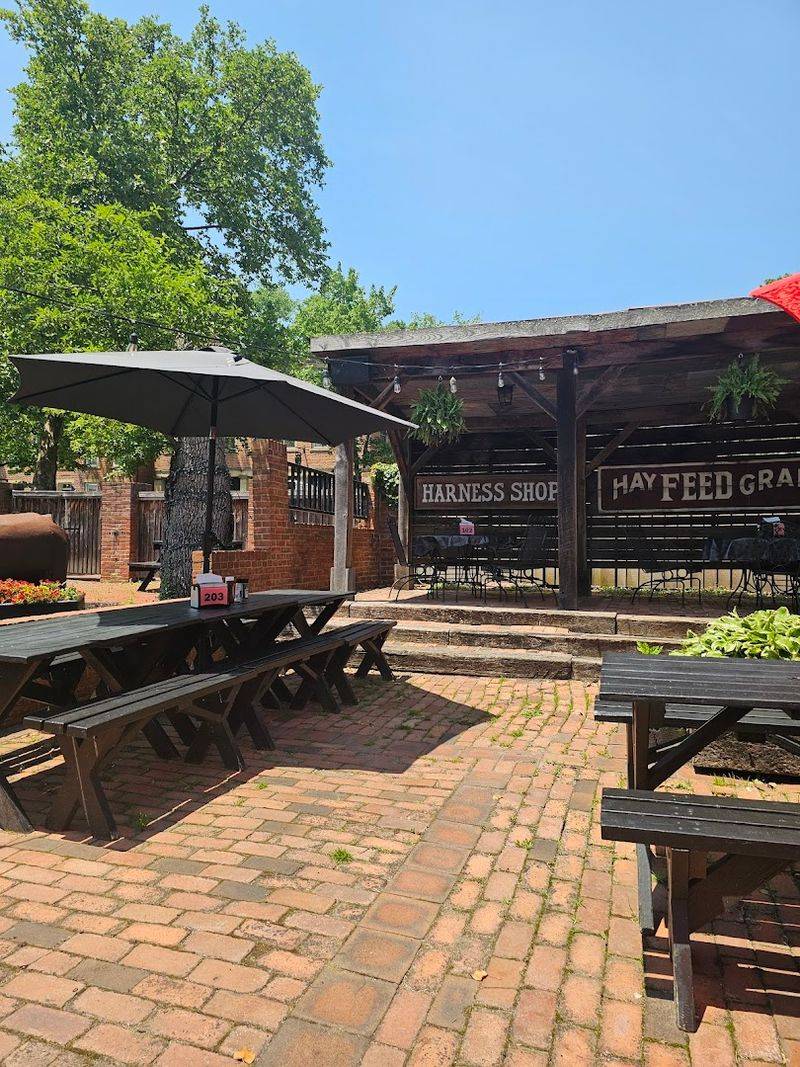 Warehouse Restaurants, Coshocton