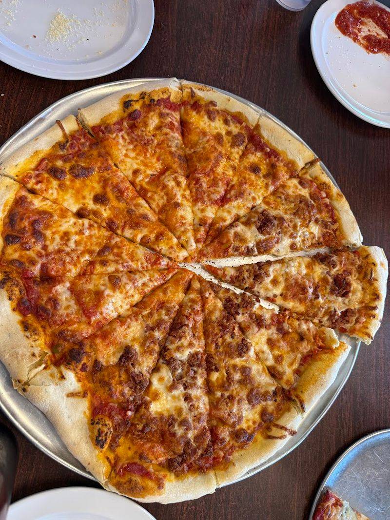 9 Idaho Pizza Restaurants That Deliver Flavor Like No Other - Decor Hint The Old Ice House Pizzeria