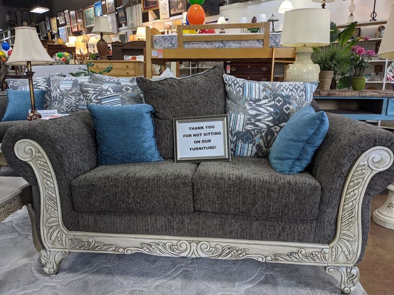 Bridge House Thrift Store