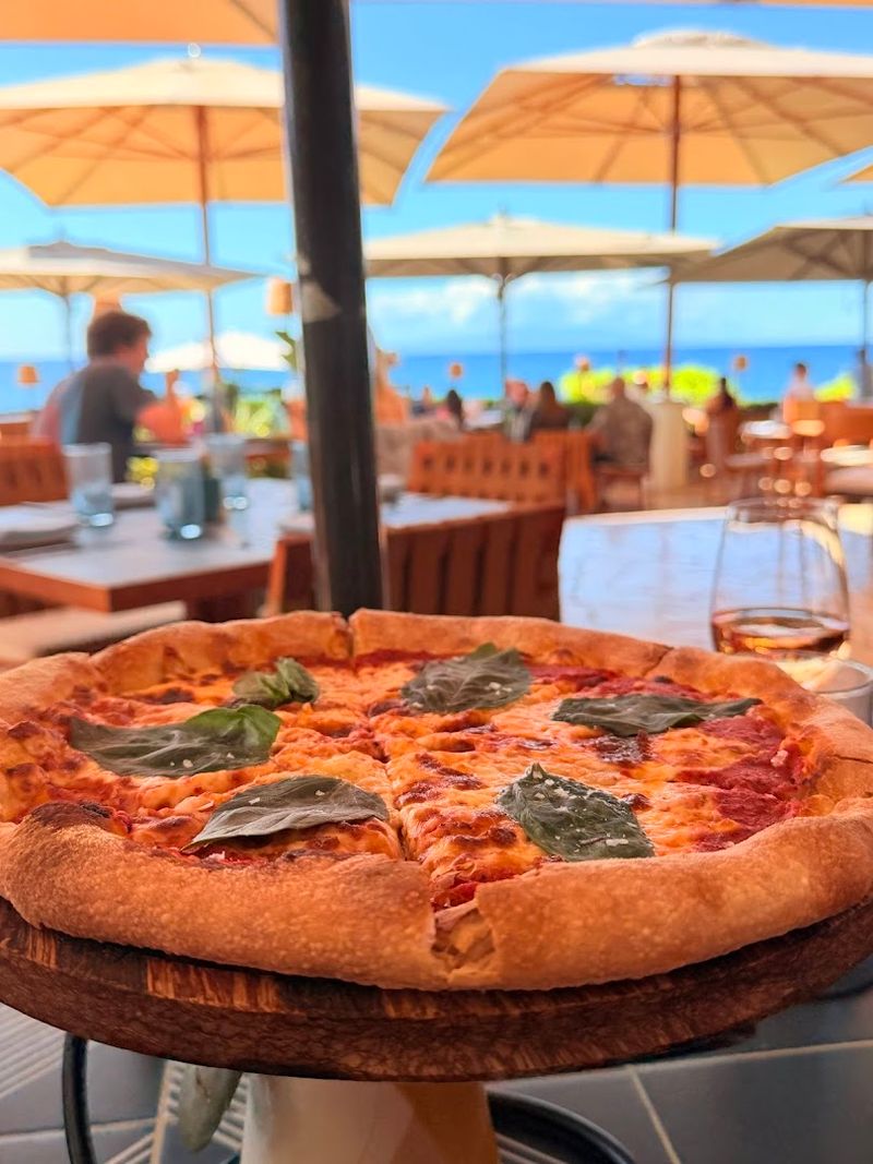 10 Unexpected Italian Restaurants In Hawaii That Totally Deliver - Decor Hint Ferraro's