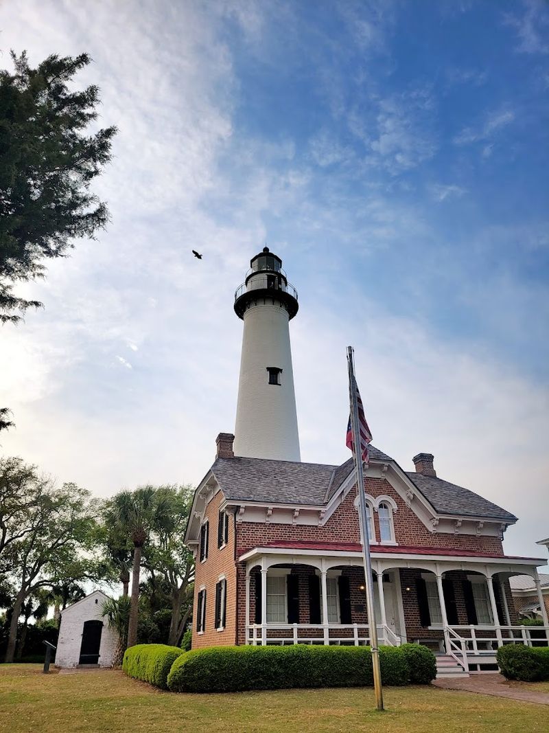 These 15 Georgia Cities Can Be Explored Without Spending More Than $60 - Decor Hint St. Simons Island
