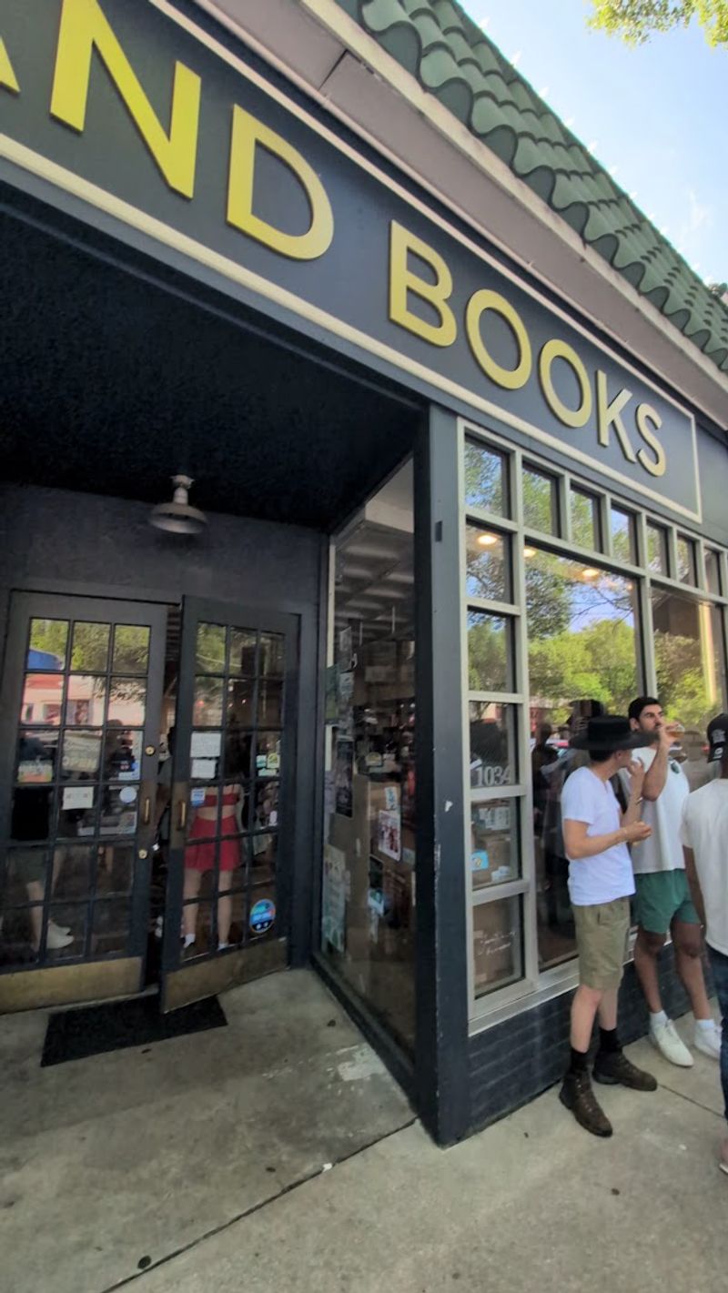 A Walkable Location Perfect for a Full Day Out