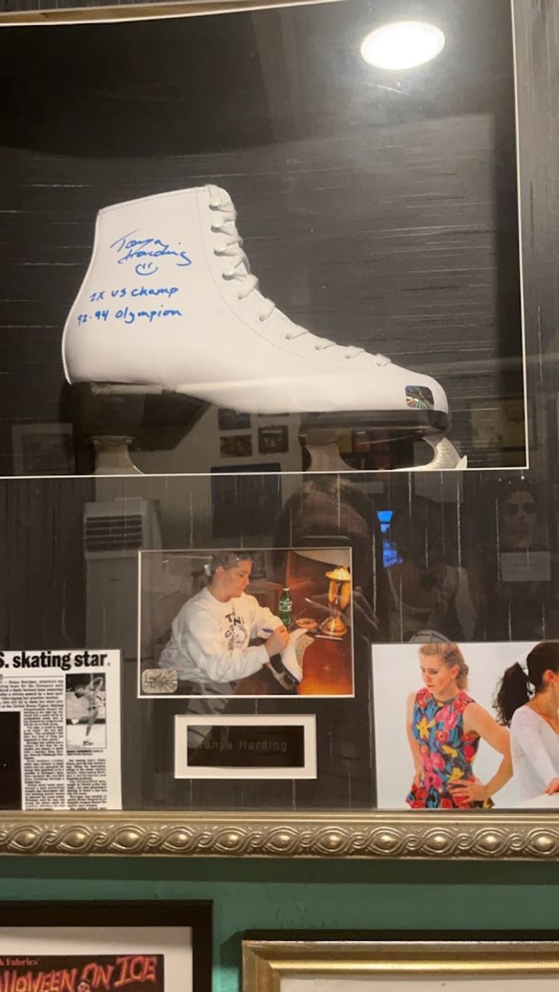 Interactive Displays That Pull You In