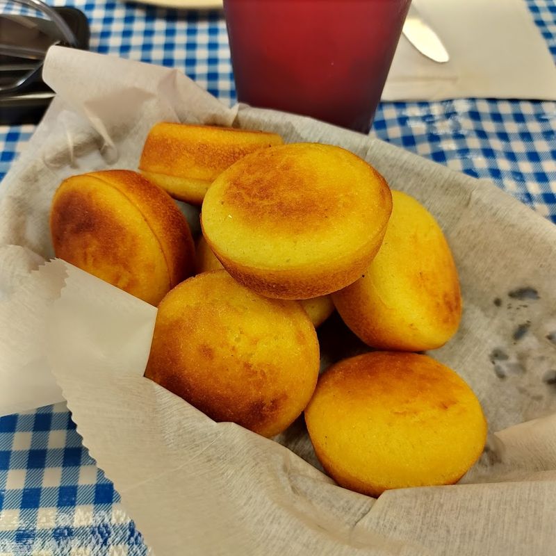 Cornbread Muffins That Arrive Before You Even Order