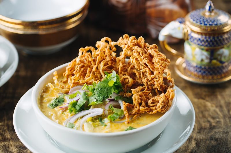 Si Lom Thai Asian Fusion