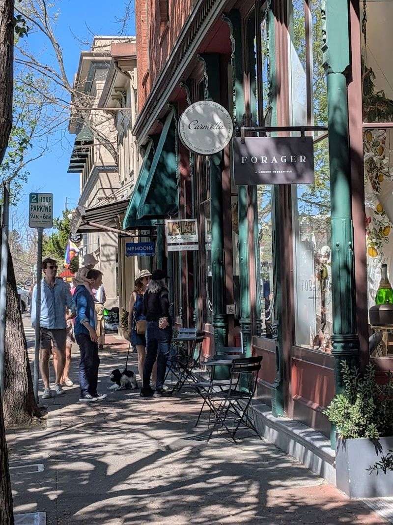 These Storybook California Towns Feel Like Europe In April - Decor Hint Healdsburg