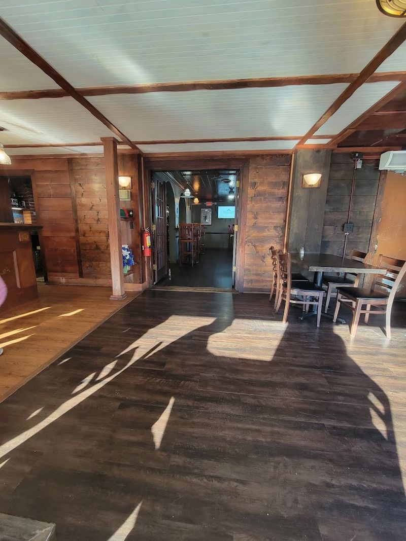 A Festive Bavarian Atmosphere That Feels Genuinely Fun