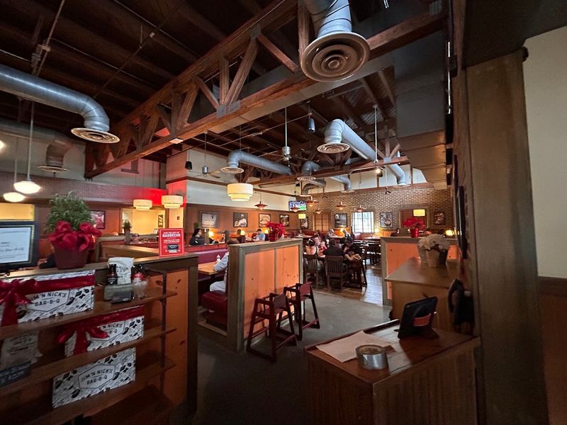 Jim 'N Nick's Bar-B-Q